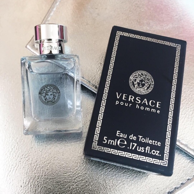 Versace Pour Homme Eau De Toilette